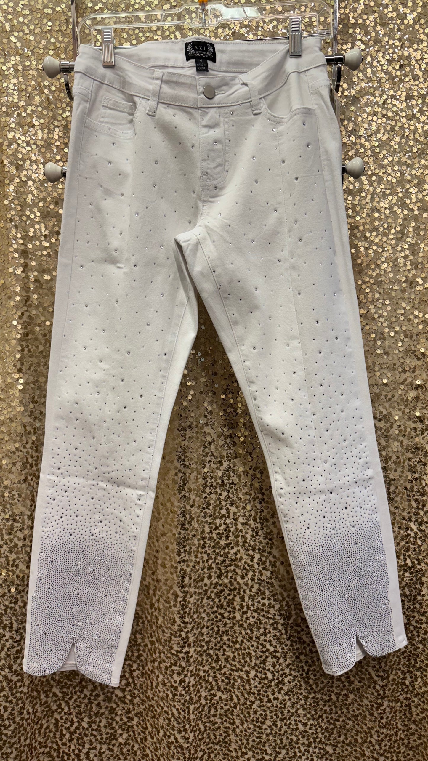 AZI TIFFANY RHINESTONE DETAILED JEANS
