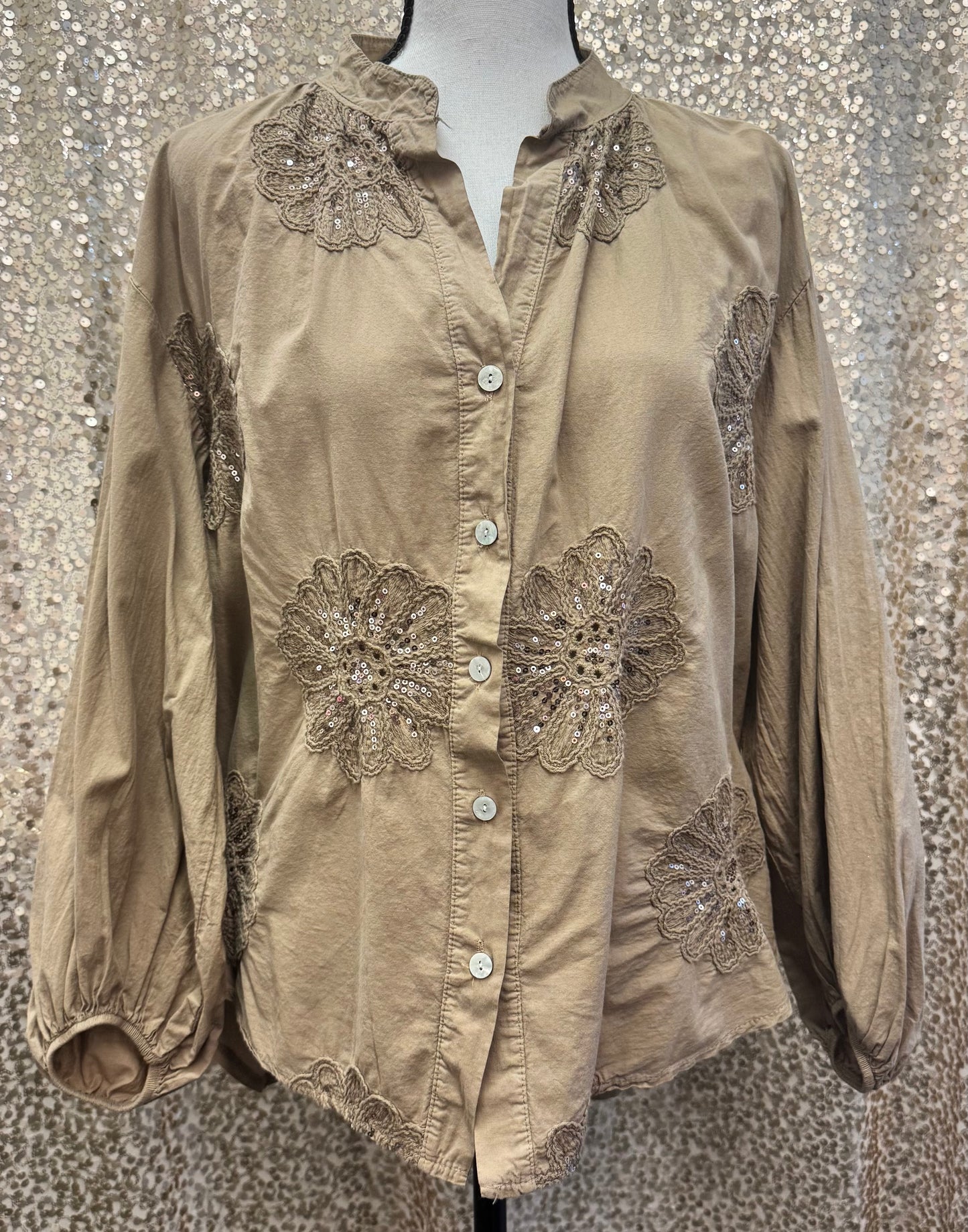 LM FLOWER SEQUIN TOP