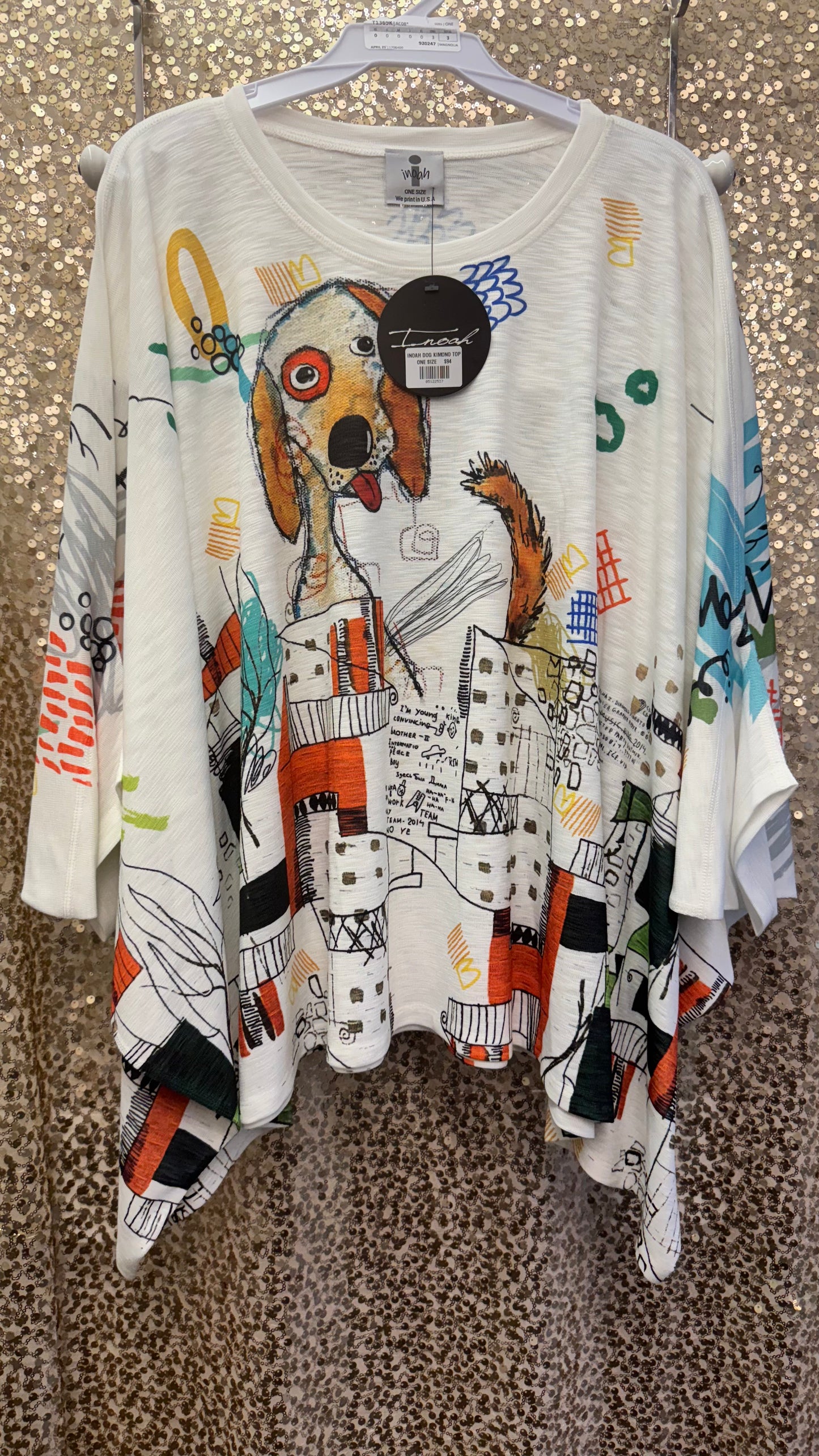 INOAH DOBBY THE DOG 3/4 KIMONO SLEEVE TOP