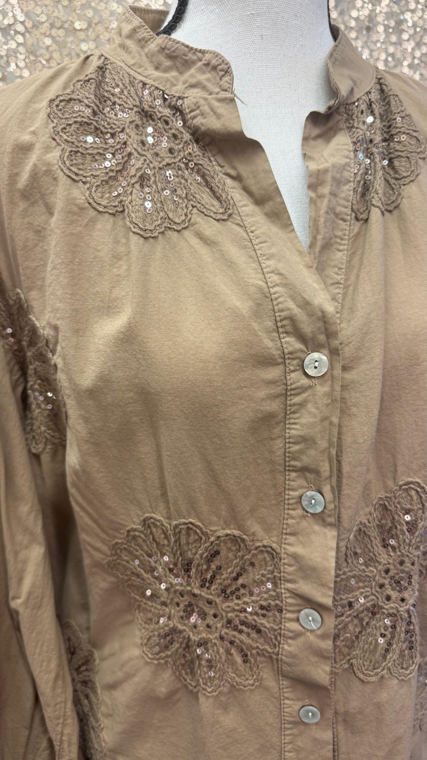 LM FLOWER SEQUIN TOP