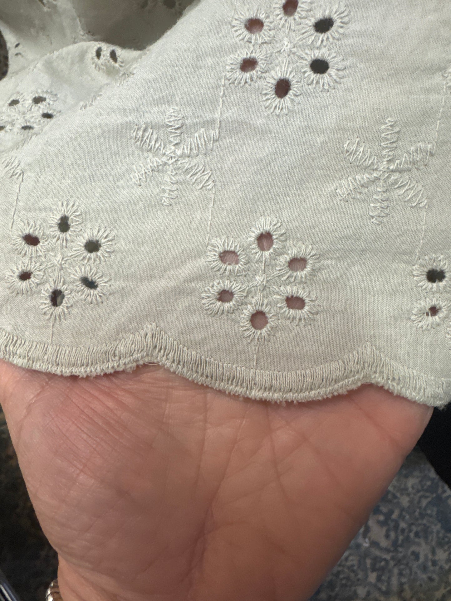 SD PEARL OPEN NECK TOP