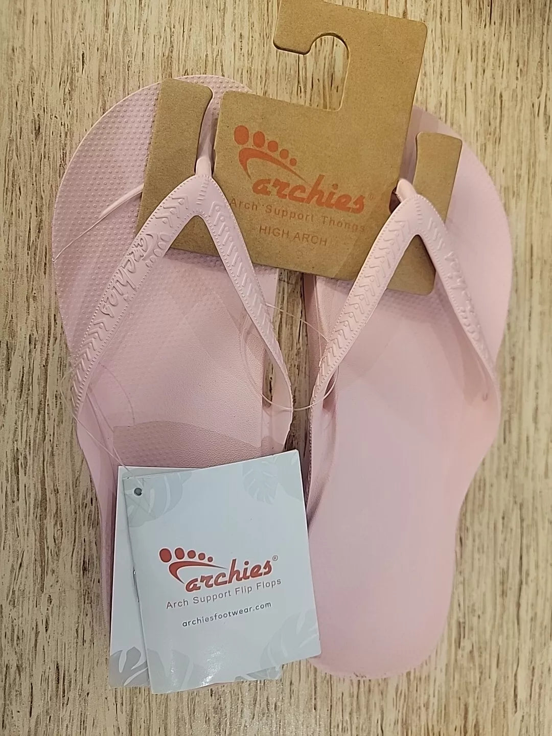 ARCHIES FLIP FLOPS