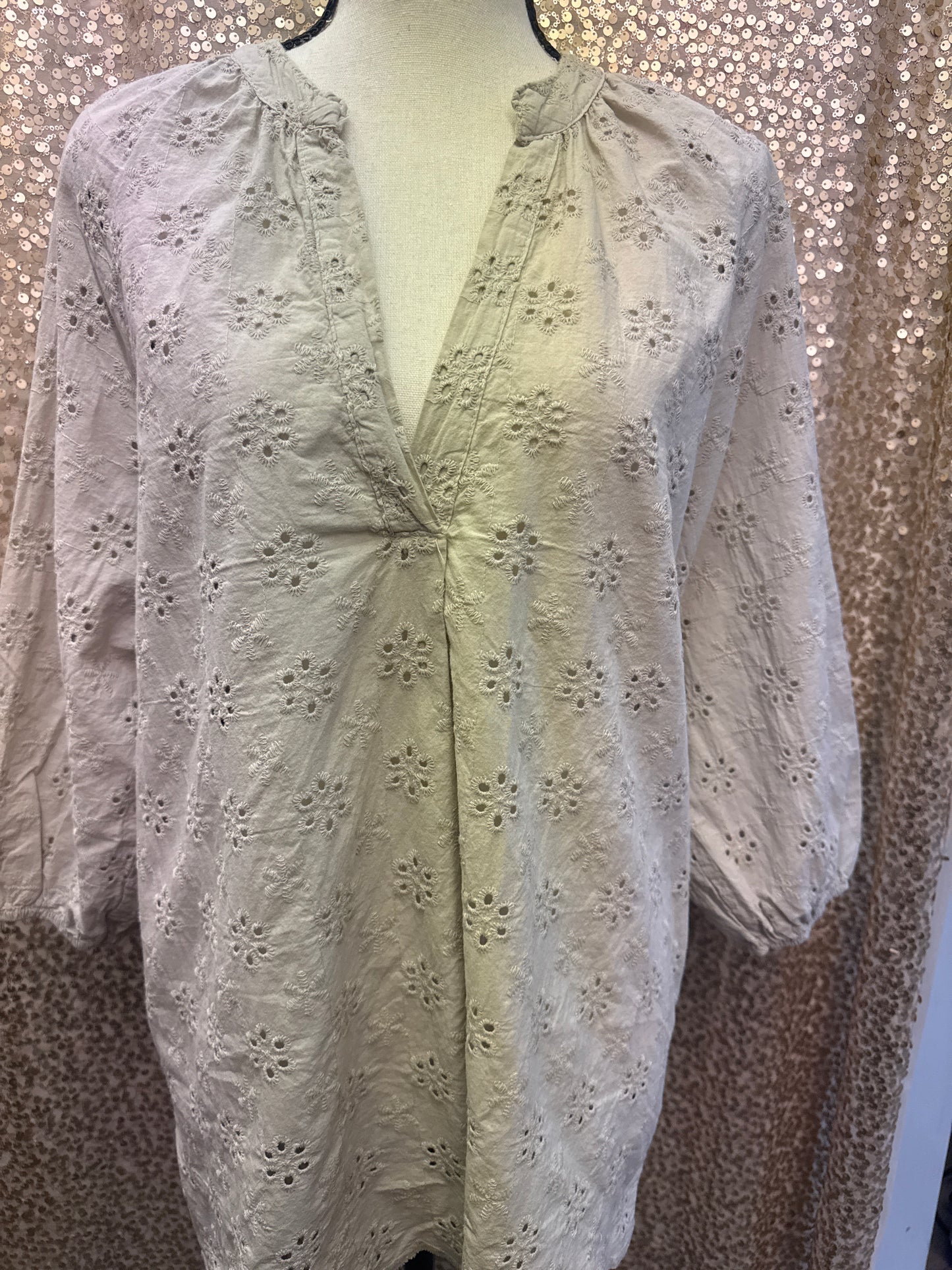 SD PEARL OPEN NECK TOP