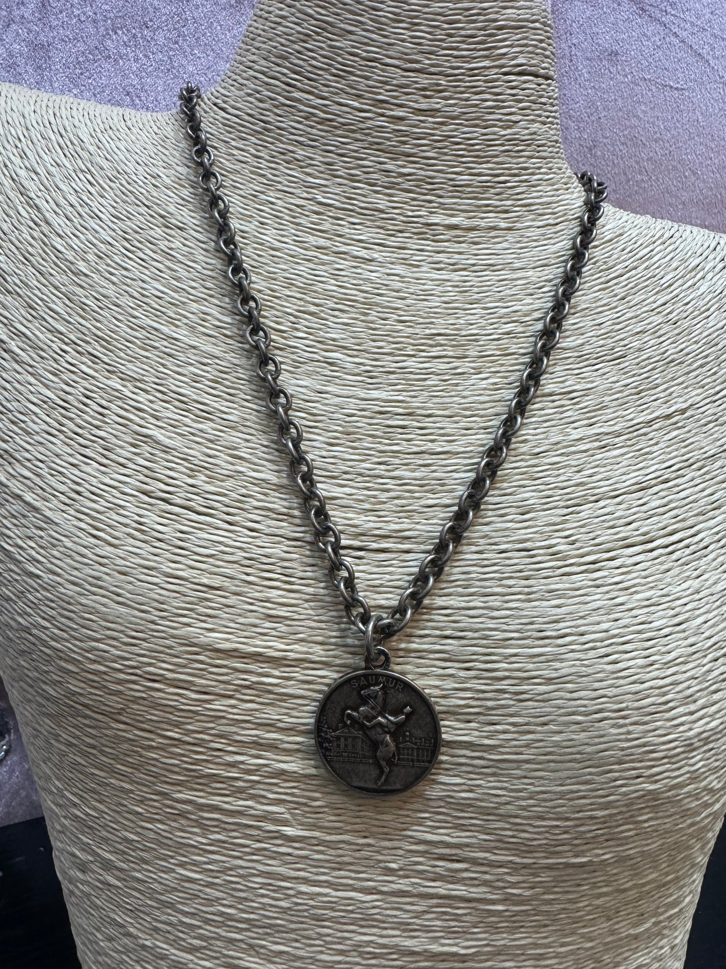 FRENCH KANDE SILVER NK - SAUMUR MEDALLION